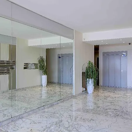 Flat Design With Sea View Promenade Des Apartman *